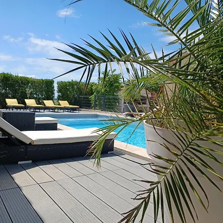 La Maison De Celine Holiday home *